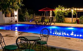 Villa Mouloud - Piscine partagée, nature et calme